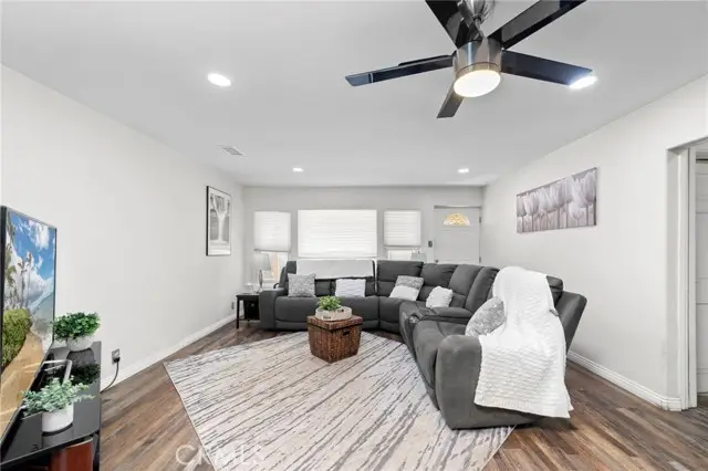 2047 E Cypress Street, Covina, CA 91724 - #2