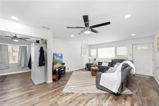 2047 E Cypress Street, Covina, CA 91724 - #3