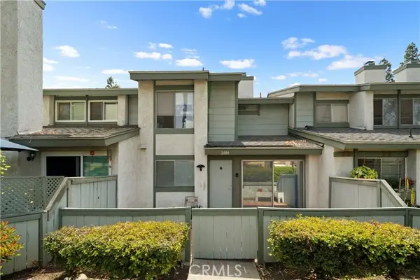 2008 E 5th Street, Ontario, CA 91764