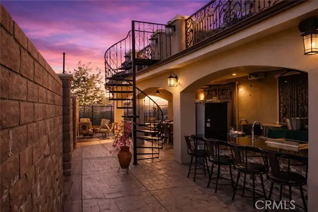 6895 Baroque Ct, San Bernardino, CA 92407 - #3