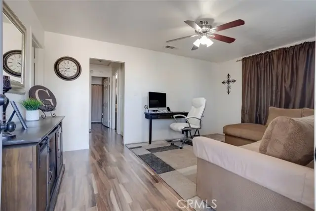15461 Hesperia Road, Victorville, CA 92395 - #3
