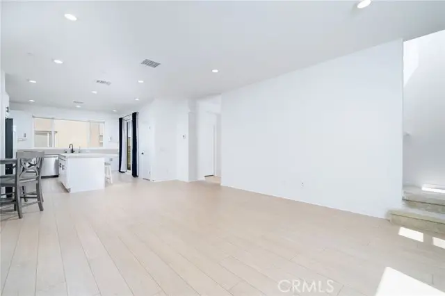 26938 Tanager, Stevenson Ranch, CA 91381 - #2