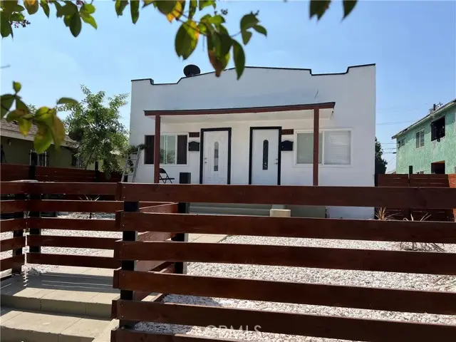 1364 E 20th Street, Los Angeles, CA 90011 - Image #1