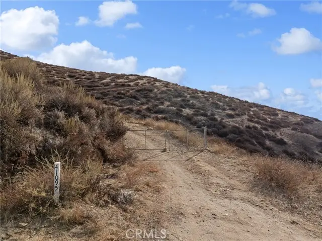 41095 Voyager Road, Hemet, CA 92544 - Image #2