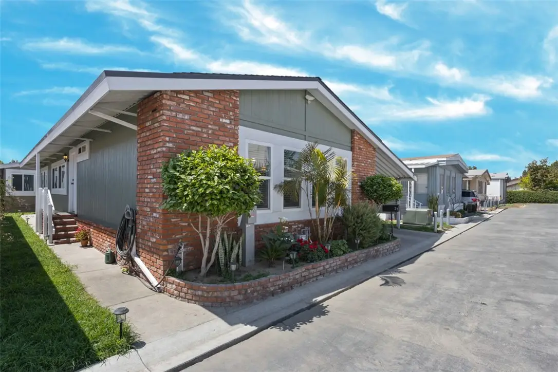 19127 Pioneer Boulevard #27, Artesia, CA 90701 - Image #1