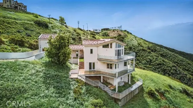 2501 Barrymore Drive, Malibu, CA 90265 - #1