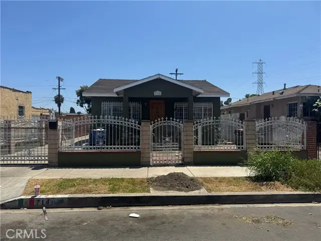 714 E 110th Street, Los Angeles, CA 90059 - Image #1