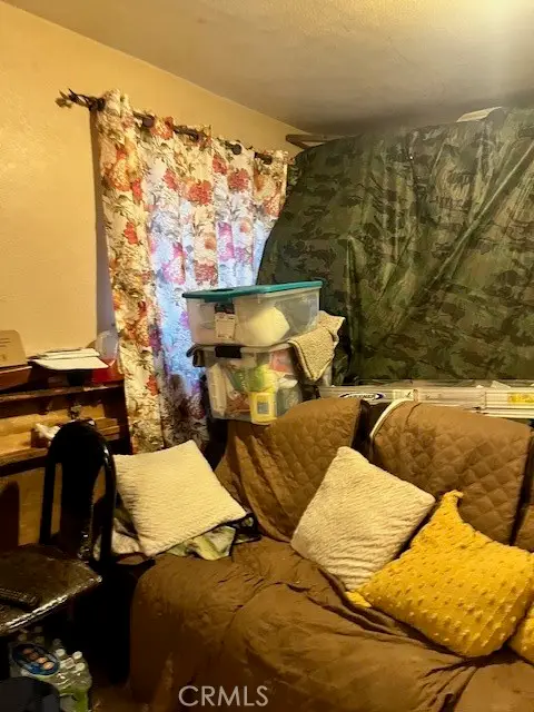 1418 W 70th Street, Los Angeles, CA 90047 - Image #3