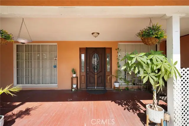 15355 Eucalyptus Avenue, Bellflower, CA 90706 - Image #2