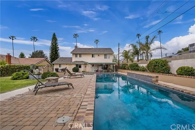 9105 Tamarind Avenue, Fontana, CA 92335 - Image #3