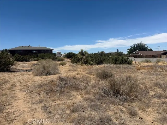9268 Sierra Vista Road, Phelan, CA 92371 - Image #3
