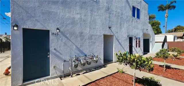 1521 E 66th Street, Los Angeles, CA 90001 - Image #1