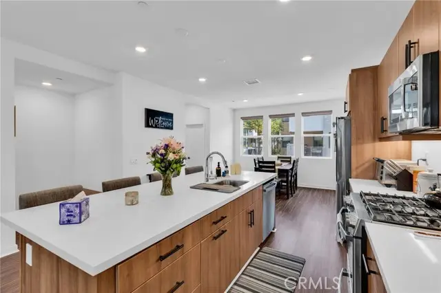 773 S Grable Circle, Orange, CA 92868 - Image #2