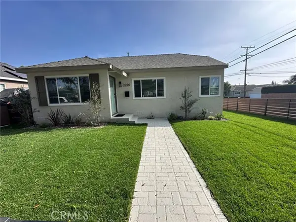 2200 Ximeno Avenue, Long Beach, CA 90815