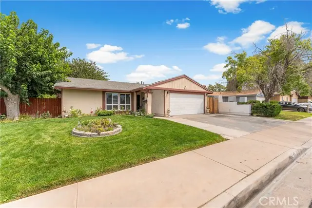 44202 E 4th Street, Lancaster, CA 93535 - Image #1