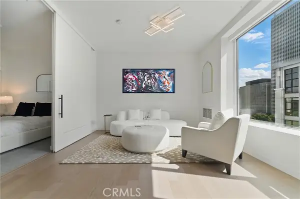 1050 S Grand Avenue #705, Los Angeles, CA 90015