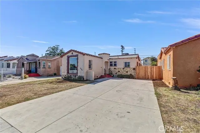 8943 S Hobart, Los Angeles, CA 90047 - Image #1