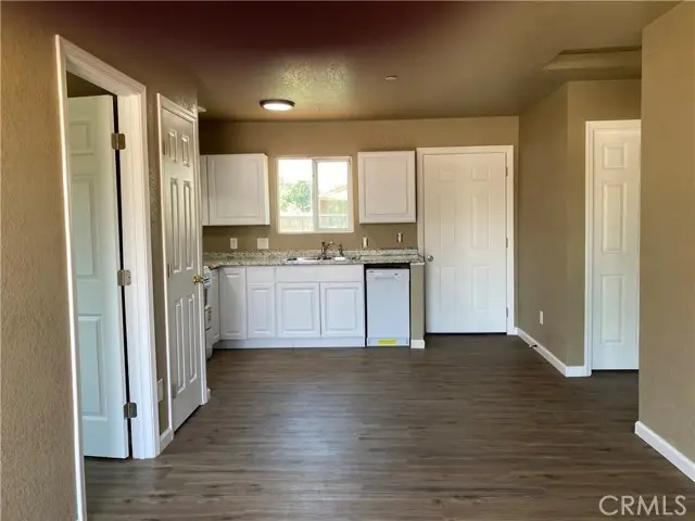 209 S Magnolia, Farmersville, CA 93223 - #3