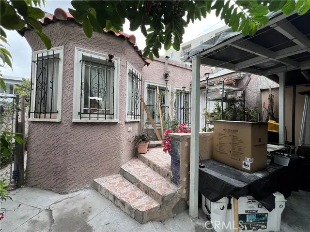 2524 Alsace Ave, Los Angeles, CA 90016 - Image #1