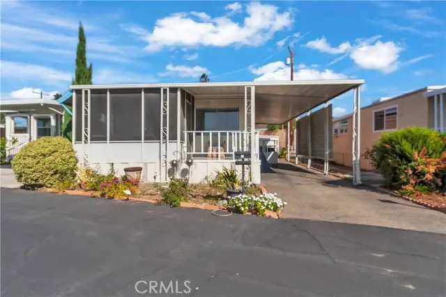 301 E Foothill Boulevard #34, Pomona, CA 91767 - Image #1