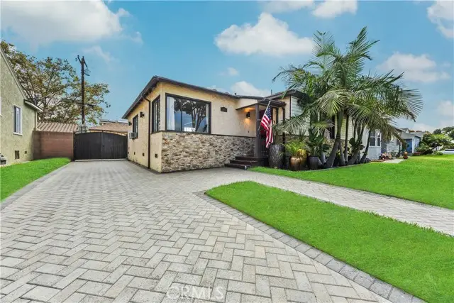 10924 Dalwood, Downey, CA 90241 - Image #1