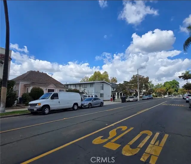 6717 Pickering, Whittier, CA 90601 - Image #2