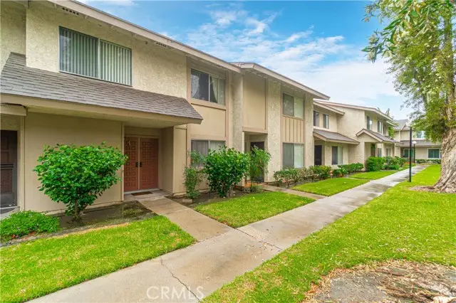 5950 Imperial Hwy Unit 35, South Gate, CA 90280 - Image #1