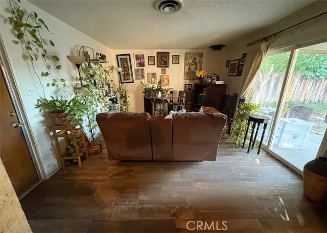 3095 W Bellaire, Fresno, CA 93722 - Image #3