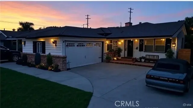 10829 Cord Avenue, Downey, CA 90241 - Image #3