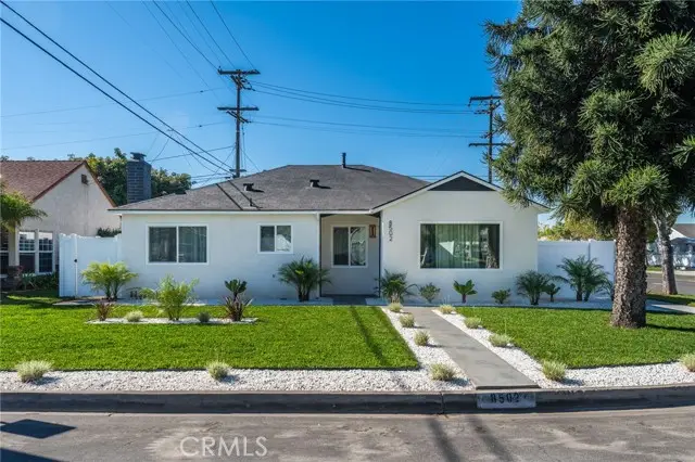 8502 Comolette, Downey, CA 90242 - Image #1