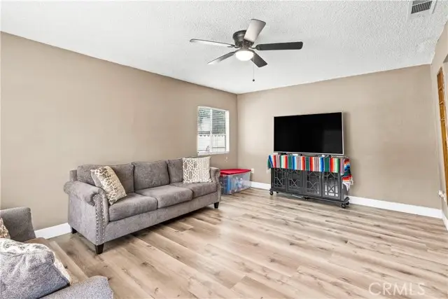 385 17th St., San Bernardino, CA 92404 - Image #2