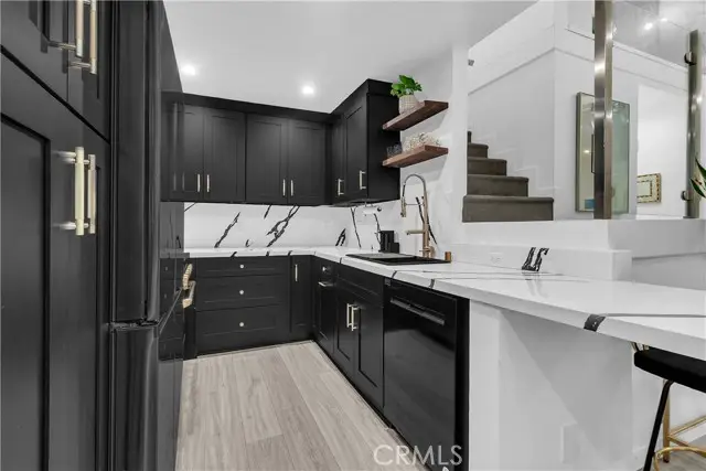 9005 Cynthia #317, West Hollywood, CA 90069 - Image #3