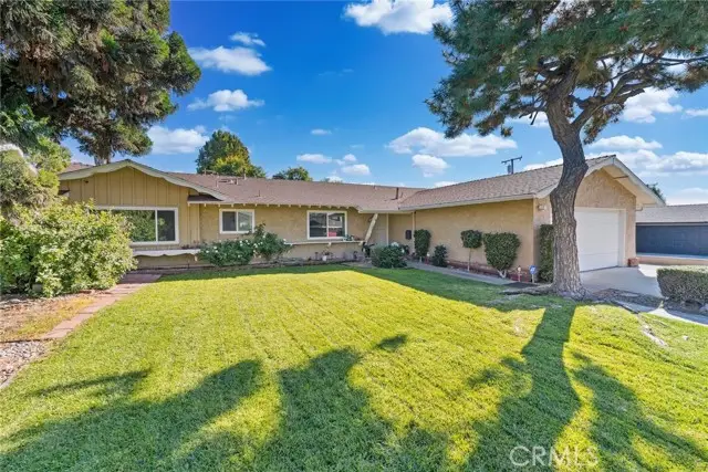 2066 Royalty, Pomona, CA 91767 - #2
