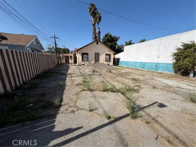 8411 S San Pedro, Los Angeles, CA 90003 - Image #3