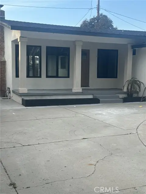 2715 Petaluma Avenue, Long Beach, CA 90815 - Image #1