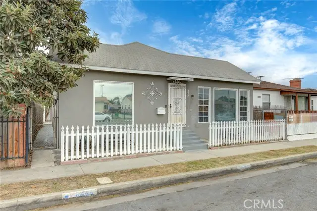 8023 Hooper Ave, Los Angeles, CA 90001 - Image #2