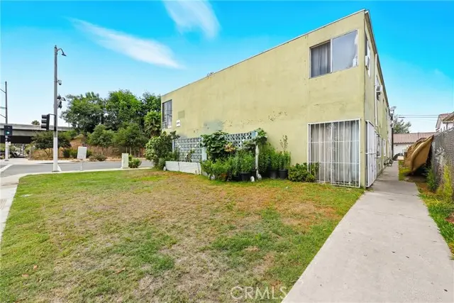 11251 State, Lynwood, CA 90262 - Image #3