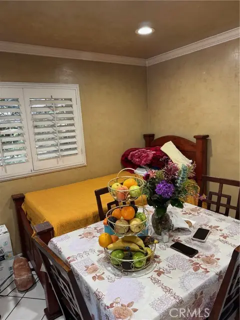 860 W 73rd St., Los Angeles, CA 90044 - Image #3