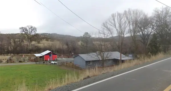 11889 Highway 155, Woody, CA 93287