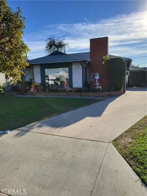 8516 Lyndora, Downey, CA 90242 - Image #1
