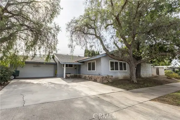 910 E Glendale, Orange, CA 92865