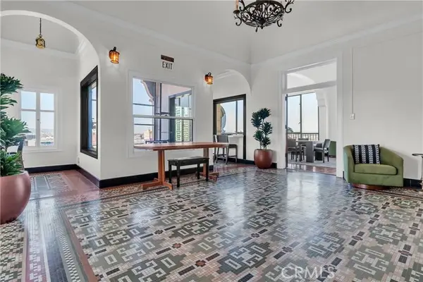 140 Linden #615, Long Beach, CA 90802