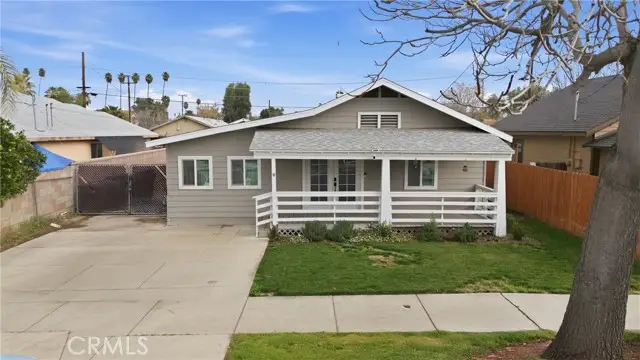 332 S Ramona, Hemet, CA 92543 - #3