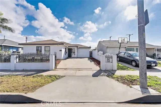 2412 W Raymond, Compton, CA 90220 - Image #2