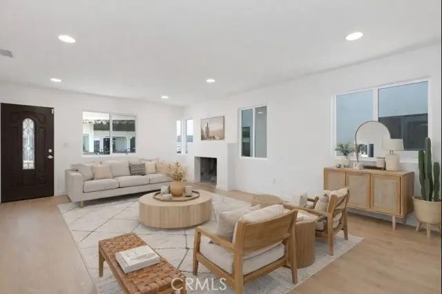 1845 W 66th, Los Angeles, CA 90047 - #2