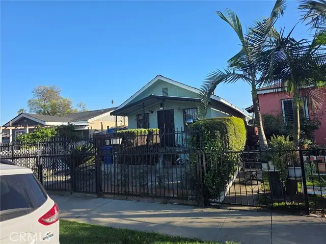 1104 E 102nd, Los Angeles, CA 90002 - #1