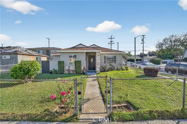 4049 Martin Luther King Jr, Lynwood, CA 90262 - #1