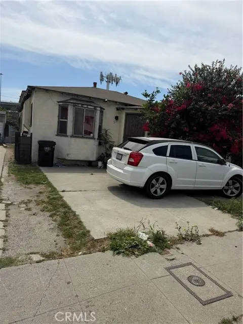 228 W Imperial, Los Angeles, CA 90061 - #2