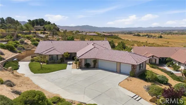 20159 Majestic, Apple Valley, CA 92308 - #3