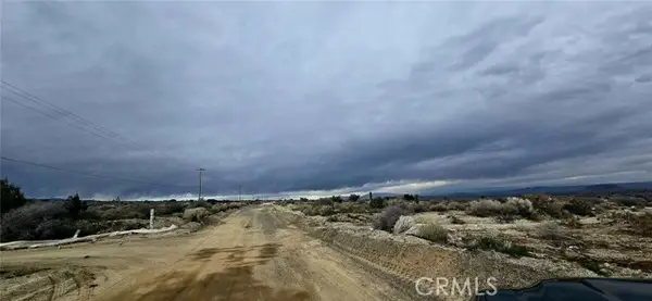 24300 Fort Tejon Road, Llano, CA 93544